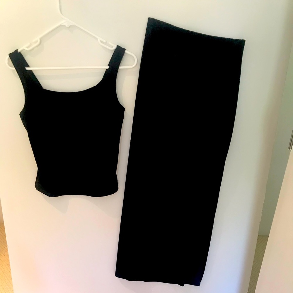 Sylvia & Mado tank top and skirt with side slit.